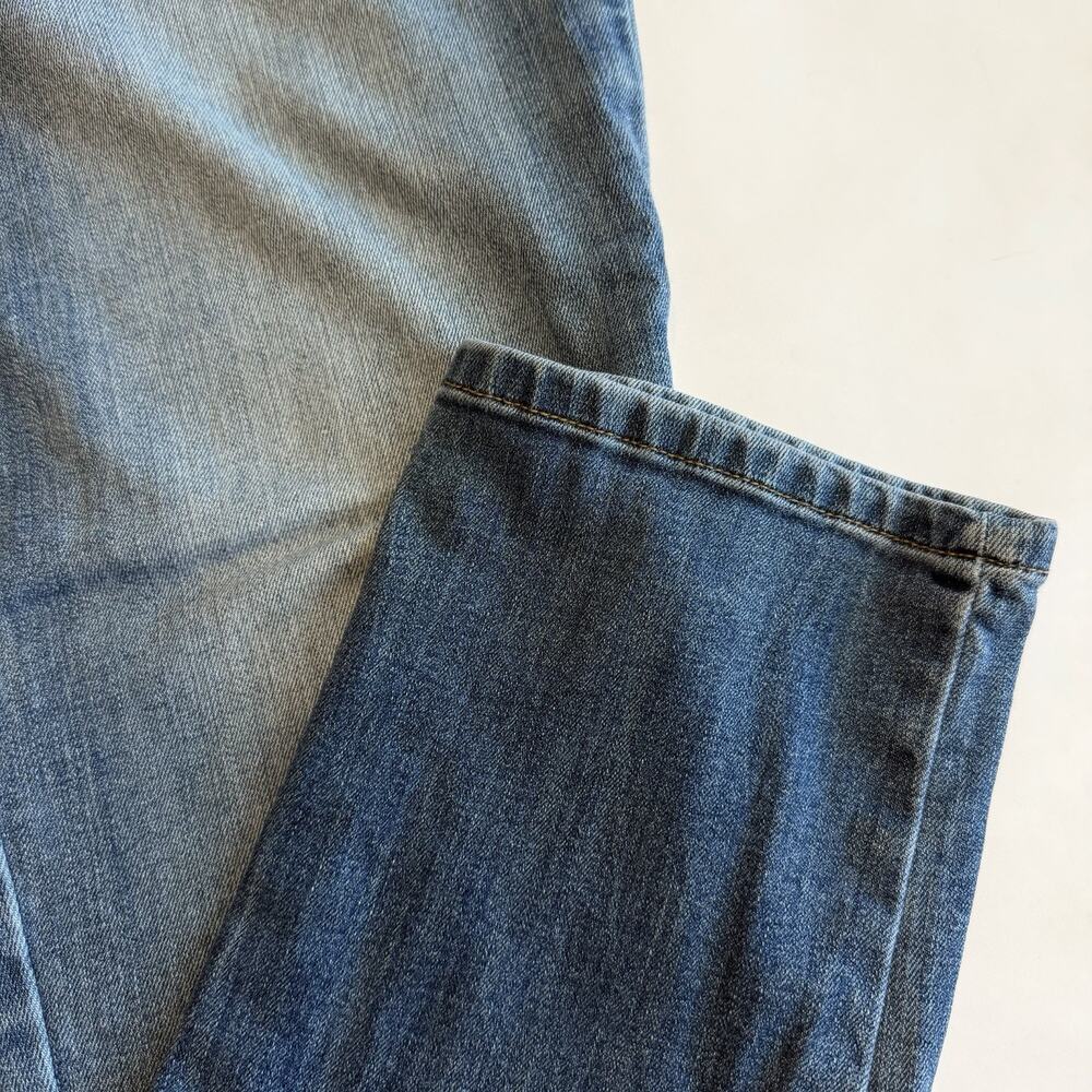 Liz Claiborne Women’s Boyfriend Blue Jeans, Sz 14, Distressed (A0132) - Picture 2 of 7